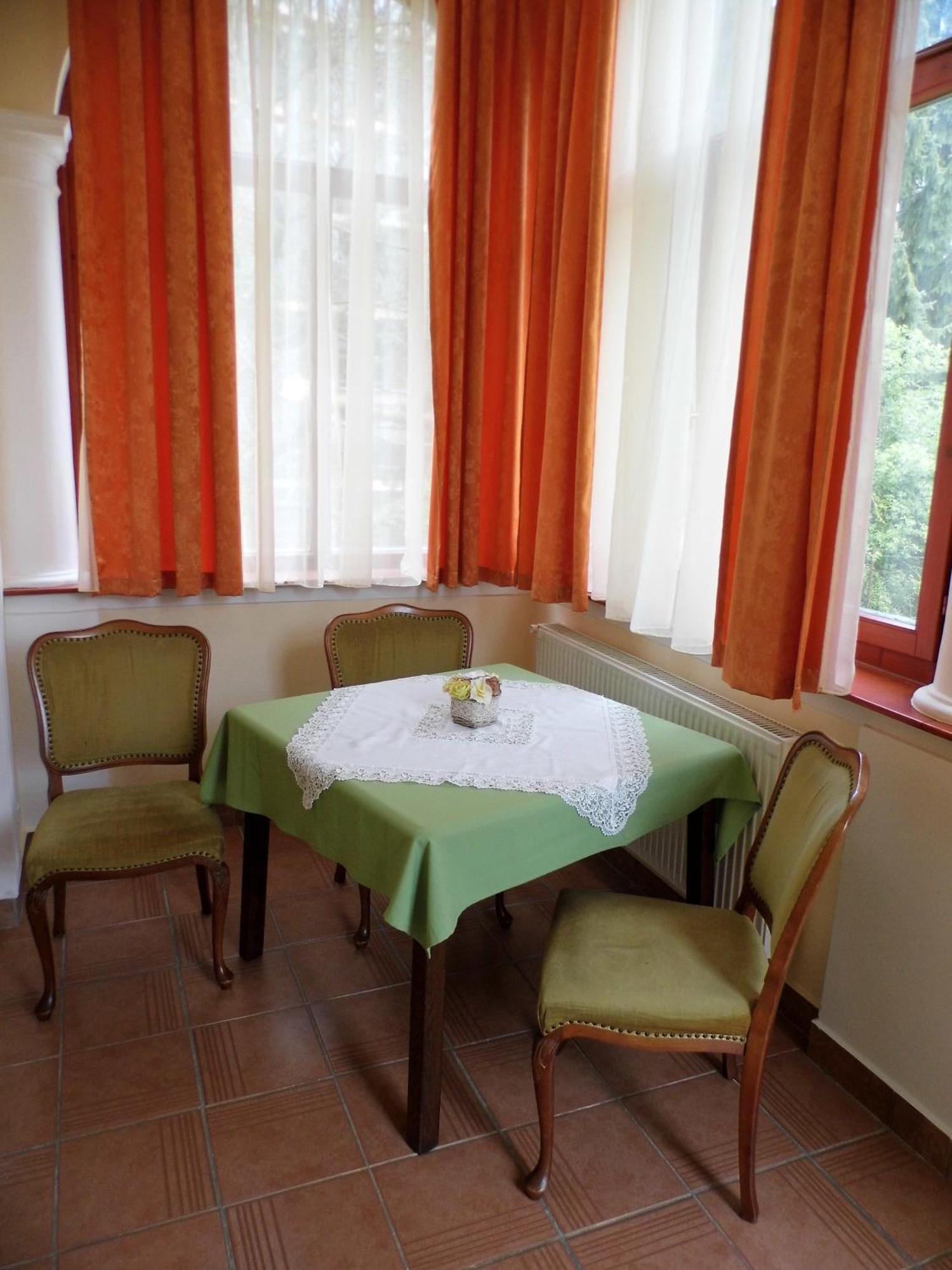 Anna Villa Keszthely Habitación foto